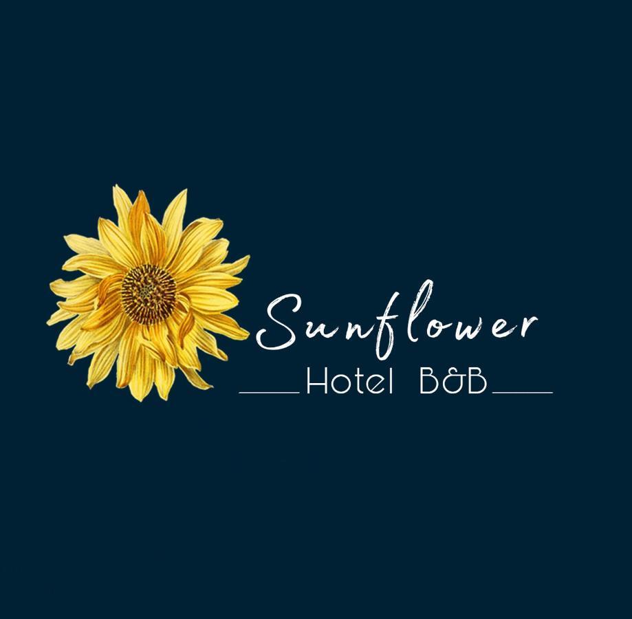 Sunflower B&B Киев Экстерьер фото